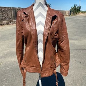 Metro 7 Zippered Brown Leather Jacket